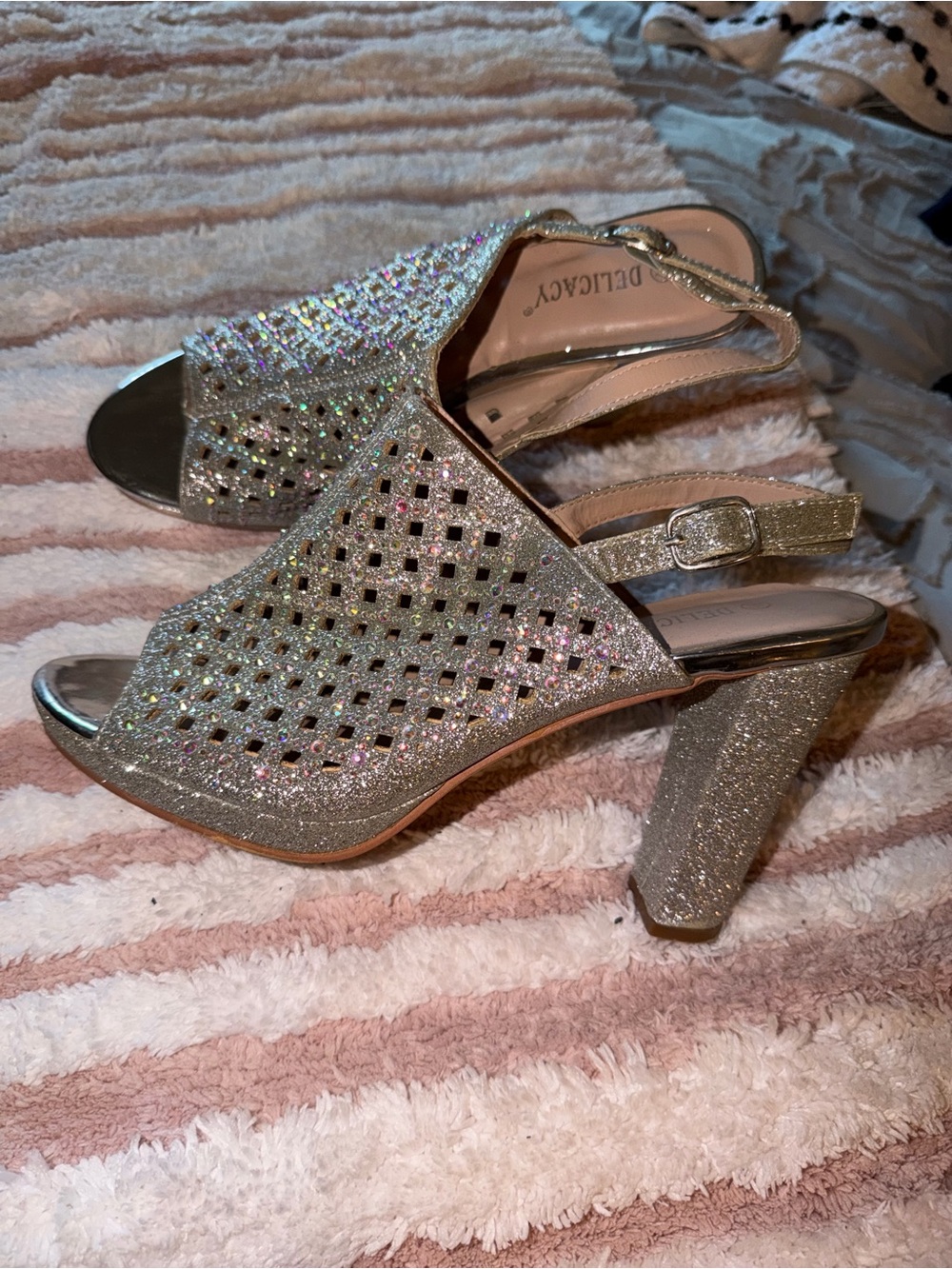 Women's Silver Glitter Slingback Block Heel Sandals